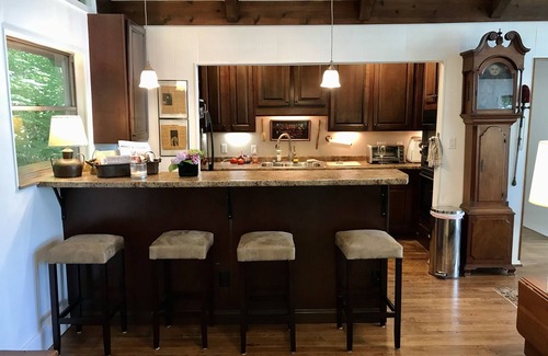 Andersonville House | "Last Resort" on Norris Lake, 3BR, 3BA, Andersonville, TN Home
