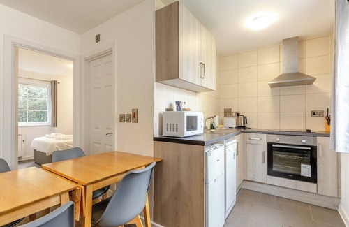 Hele Apartment | Late Rooms at North Devon Resort