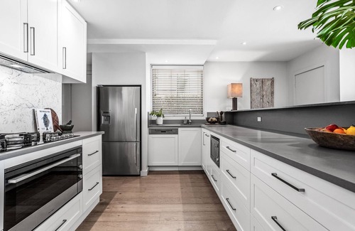 Gerroa House | LATITUDE 34.GERROA'S FAVOURITE LUXURY BEACH HOUSE!