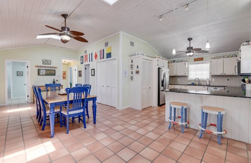 Summerland Key House | Latitude Adjustment – Canalfront 3BR w/Hot Tub, Tiki Hut & Boating Access