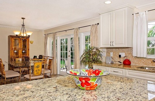 Bel Air House | Lauderdale-by-the-Sea Splendor - Private Pool Area w/Short Walk to the Beach