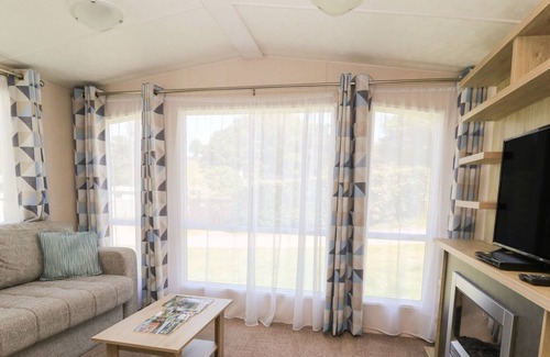 Tavistock House | LAUGHTER, pet friendly, with a garden in Moortown