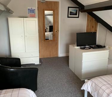 Whitby House | Launceston Villa
