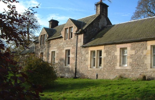 Biggar Cottage | Laundry Cottage, Carmichael Country Cottages, near Biggar. Pets welcome.