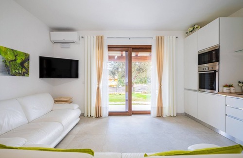Bari Sardo Apartment | LAURA HOLIDAY HOME - Via Alghero, 9, Bari Sardo