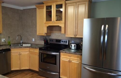 Saskatoon Downtown Hotel | Laura's Lodge