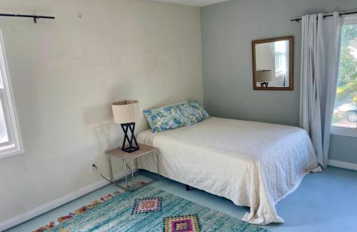 Studio City House | Laurel Canyon Sanctuary with Pool and Spa