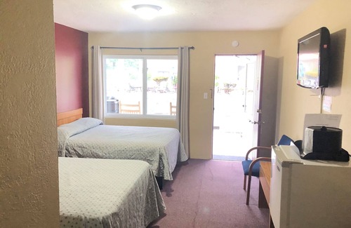Maggie Valley Hotel | Laurel Park Inn