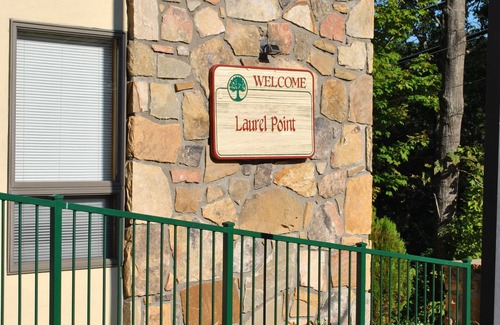 Chalet Village Apartment | Laurel Point Resort