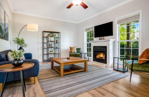 Candler House | Lauren Peak by Carolina Mornings