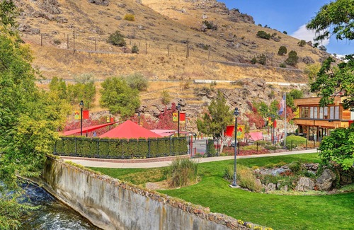 Lava Hot Springs Apartment | Lava Hot Springs Studio - Walk to Portneuf River!