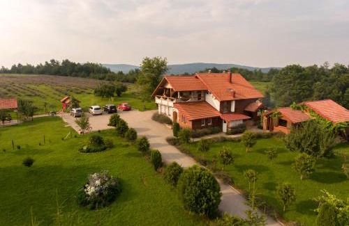 Rakovica Apartment | Lavanda farm apartmani