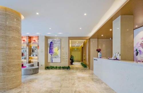 Liwan Hotel | Lavande Hotels·Guangzhou Fangcun Jiaokou Metro Station