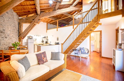 Tourouzelle House | Lavande - Luxury accommodation with heated pool & A/C in former vigneron estate