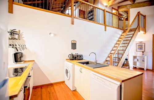 Tourouzelle House | Lavande - Luxury accommodation with heated pool & A/C in former vigneron estate