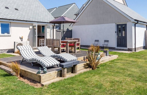 Pelynt House | LAVENDER COTTAGE, family friendly, luxury holiday cottage in Pelynt