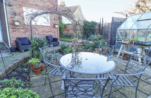 Louth Cottage | Lavender Cottage
