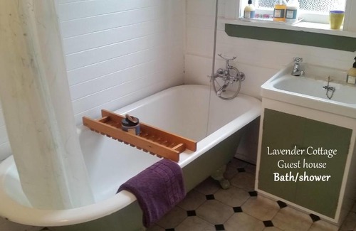 Greytown House | Lavender Cottage