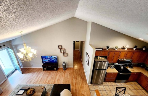 North Charleston House | Lavender Escape, Near the Airport & Restaurants