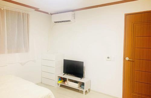 Jayang-dong Apartment | Lavender House