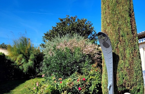 L'Isle-sur-la-Sorgue Villa | Lavender Villa ★ 300m from the heart of the town