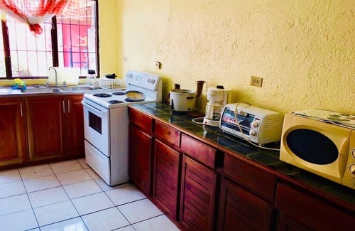 Esterillos Este House | LAVISH BEACH HOUSE - POOL - RANCHO BBQ GRILL