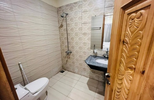 G-8 Sector Bed & Breakfast | Lavish Guest House G-8