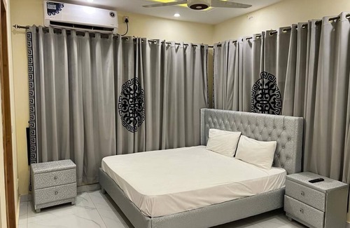 G-8 Sector Bed & Breakfast | Lavish Guest House G-8