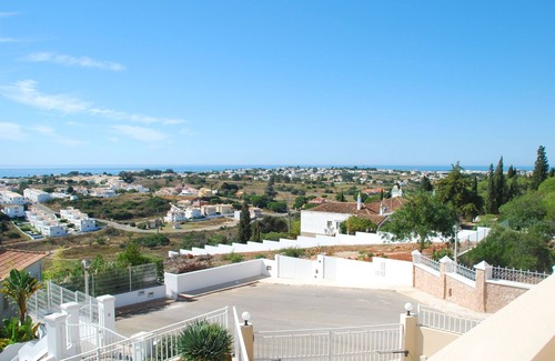 Cerro de Aguia Villa | Lavish Villa with Private Swimming Pool