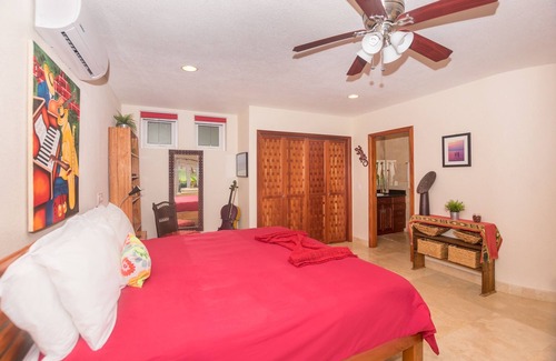 Lawson Rock Condo | Lawson Rock - Yellowfish 110
