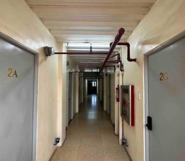 Taguig Apartment | Lawton Residences Studio Room 2J - 4 pax
