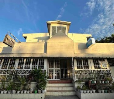 Taguig Apartment | Lawton Residences Studio Room 3D - 4 pax