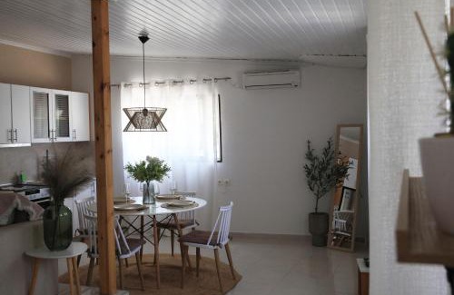 Makri House | LAXD Summer House