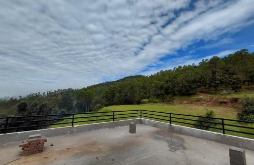 Almora House | Laxman Vila Hilltop Retreat