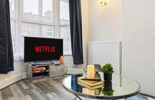 Watford House | Layam