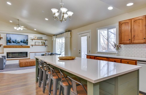 Layton House | Layton Home w/ Pool + Hot Tub, 23 Mi to Snowbasin!