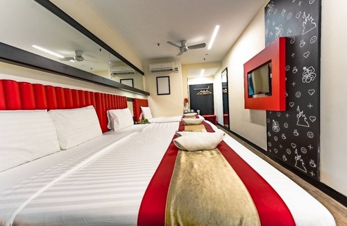Kuala Lumpur City Centre Hotel | Lazdana Hotel Kuala Lumpur