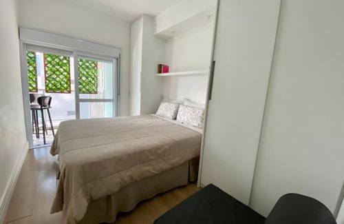 Gonzaga Apartment | Lazer completo com piscina e sauna no Gonzaga