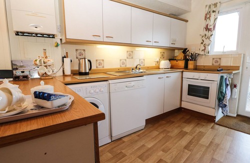 Haverigg Cottage | LAZEY COTTAGE, pet friendly, country holiday cottage in Haverigg