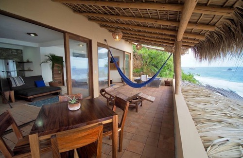 San Agustinillo Apartment | Lazuli Mar - Beachfront Loft