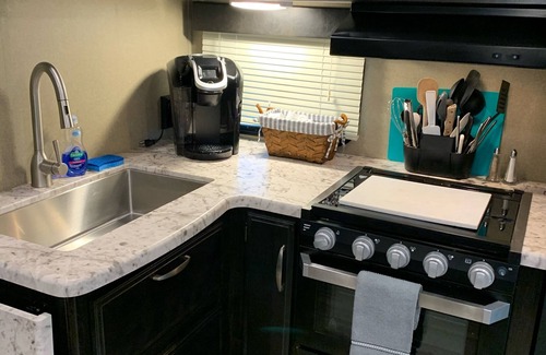 Brentwood House | Lazy Acres RV Stay Nolensville-Brentwood,Tn