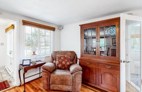 Broadmoor House | Lazy Bear Retreat