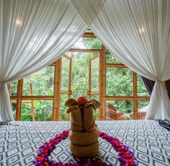 Melayang Hotel | Lazy Coconut Bali