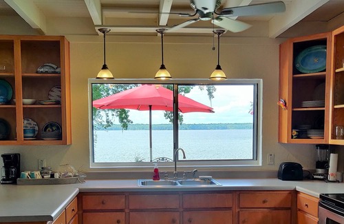 Telogia House | Lazy Days - formerly Collins Landing House
