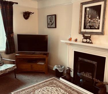 Moffat House | Lazy Days