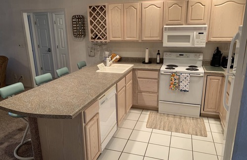 Osage Beach Condo | Lazy Days S-06 - Great for family vacation!