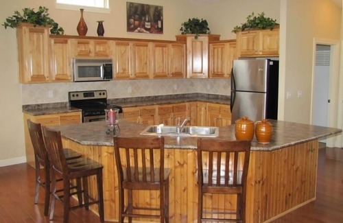 Speedwell House | 'Lazy Daze' - Lakefront Home, Two Family Rooms, Private Dock, Hot Tub!