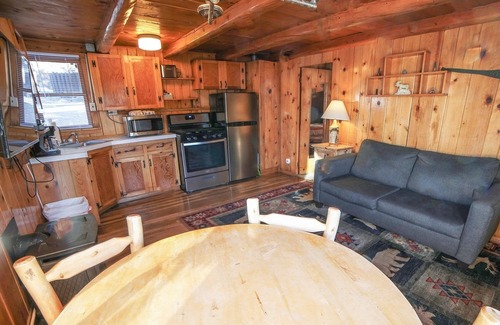 Estes Park Cabin | Lazy R Cottages: 3 1 Bedroom Cabin