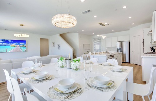 Coachella House | Lazy River, Pickleball, Gameroom, Fun in the desert!