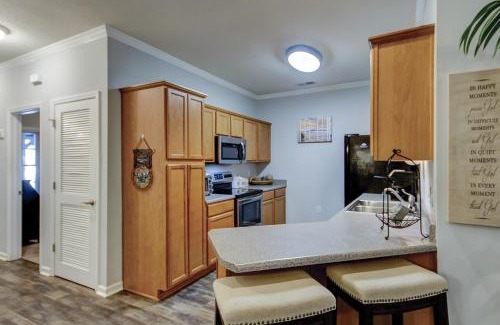 Surfside Beach Apartment | Lazy Willow 102